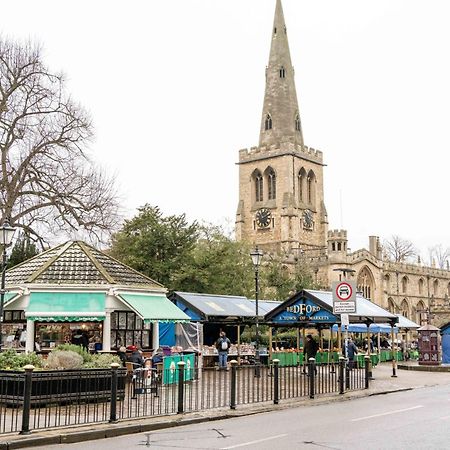 Free Parking, 2 Beds,Close To Train Station Bedford Exteriér fotografie