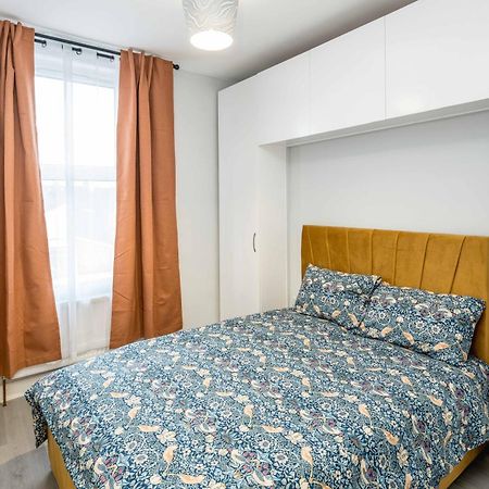 Free Parking, 2 Beds,Close To Train Station Bedford Exteriér fotografie